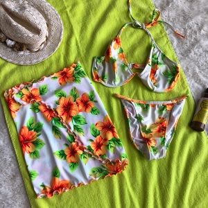 VENUS White Bikini Set with Orange Floral Print